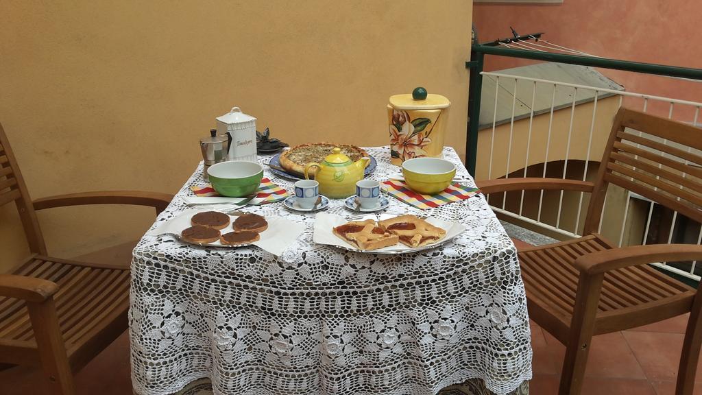 B&B Au Caruggiu Ceriale Dış mekan fotoğraf