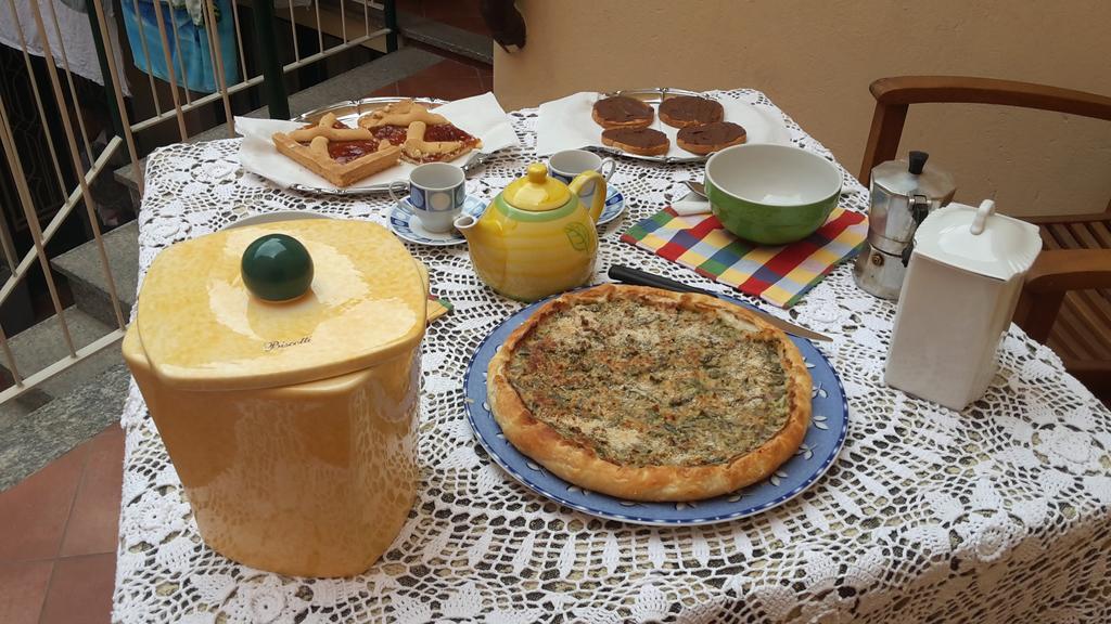 B&B Au Caruggiu Ceriale Dış mekan fotoğraf