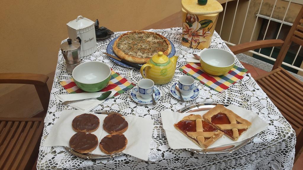 B&B Au Caruggiu Ceriale Dış mekan fotoğraf