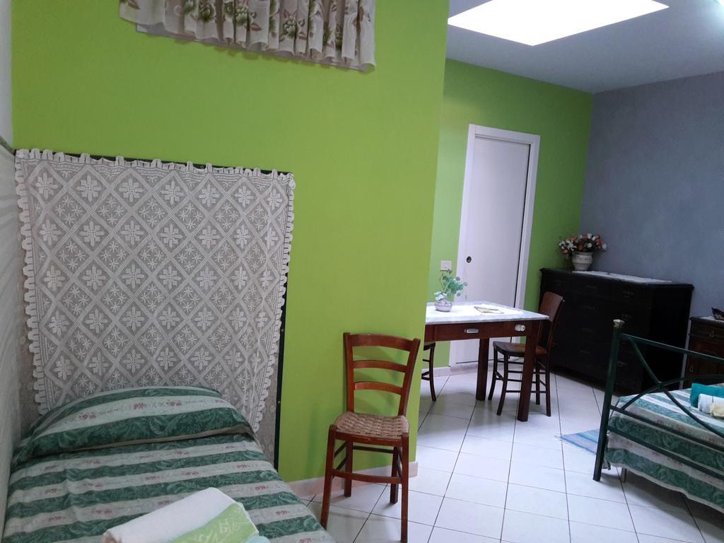 B&B Au Caruggiu Ceriale Dış mekan fotoğraf